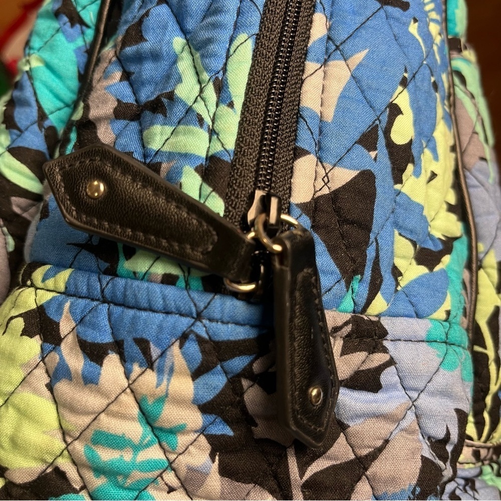 Vera Bradley Camofloral Quilted Women's Mini Weekender Tote Pockets Zipper Bag - Picture 10 of 16